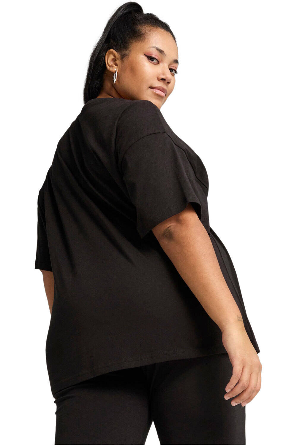 Puma camiseta manga corta mujer ESS Relaxed Tee vista trasera