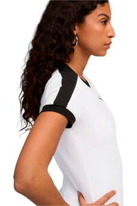Puma camiseta manga corta mujer T7 Slim Tee vista detalle