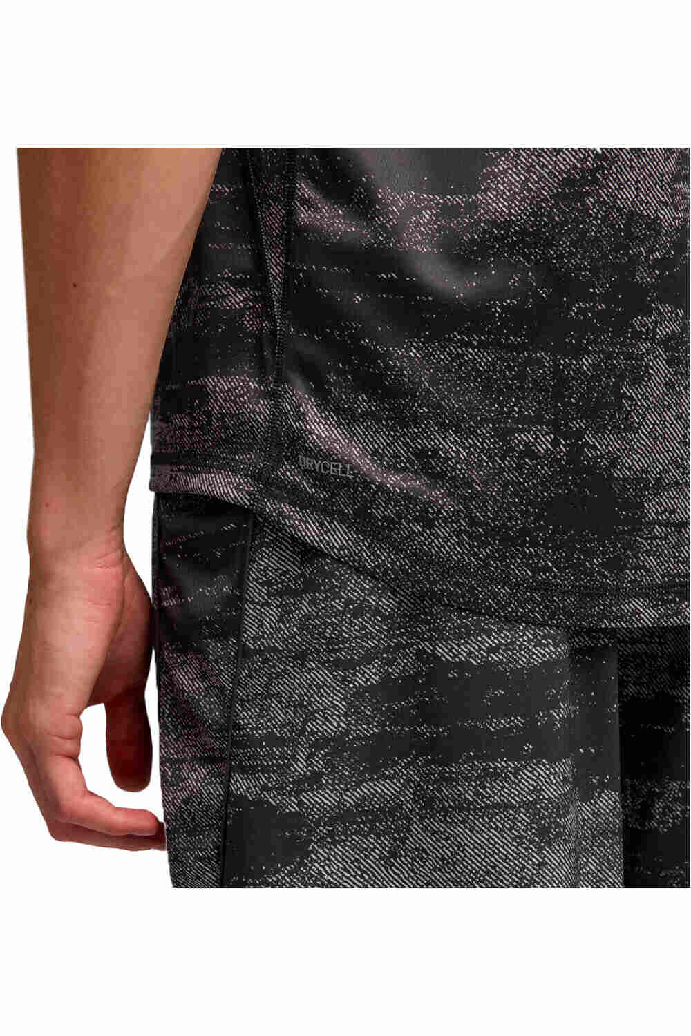 Puma camiseta técnica manga corta hombre M Run Velocity AOP T vista detalle