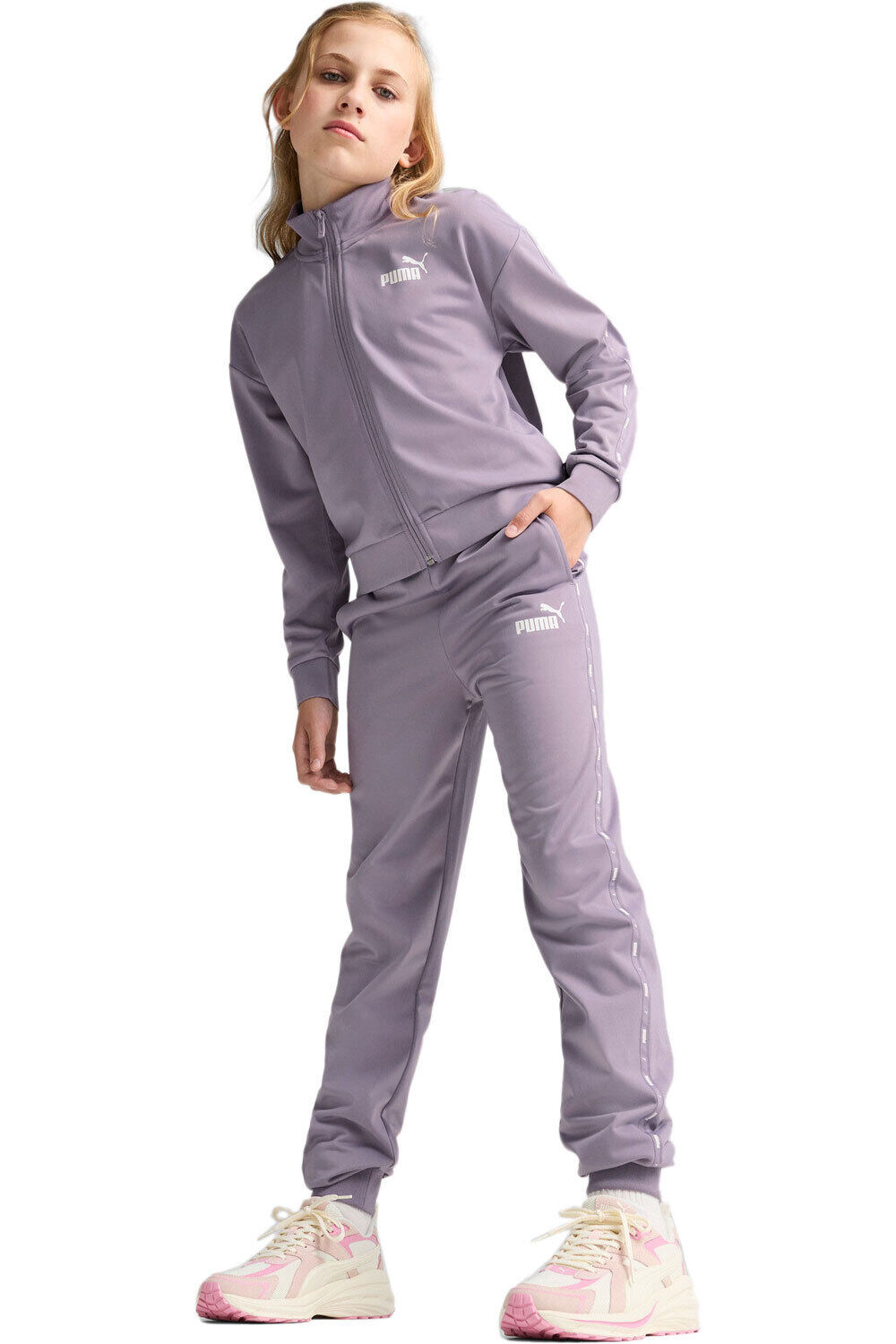 Puma chándal niña ESS TAPE Tricot Suit vista frontal