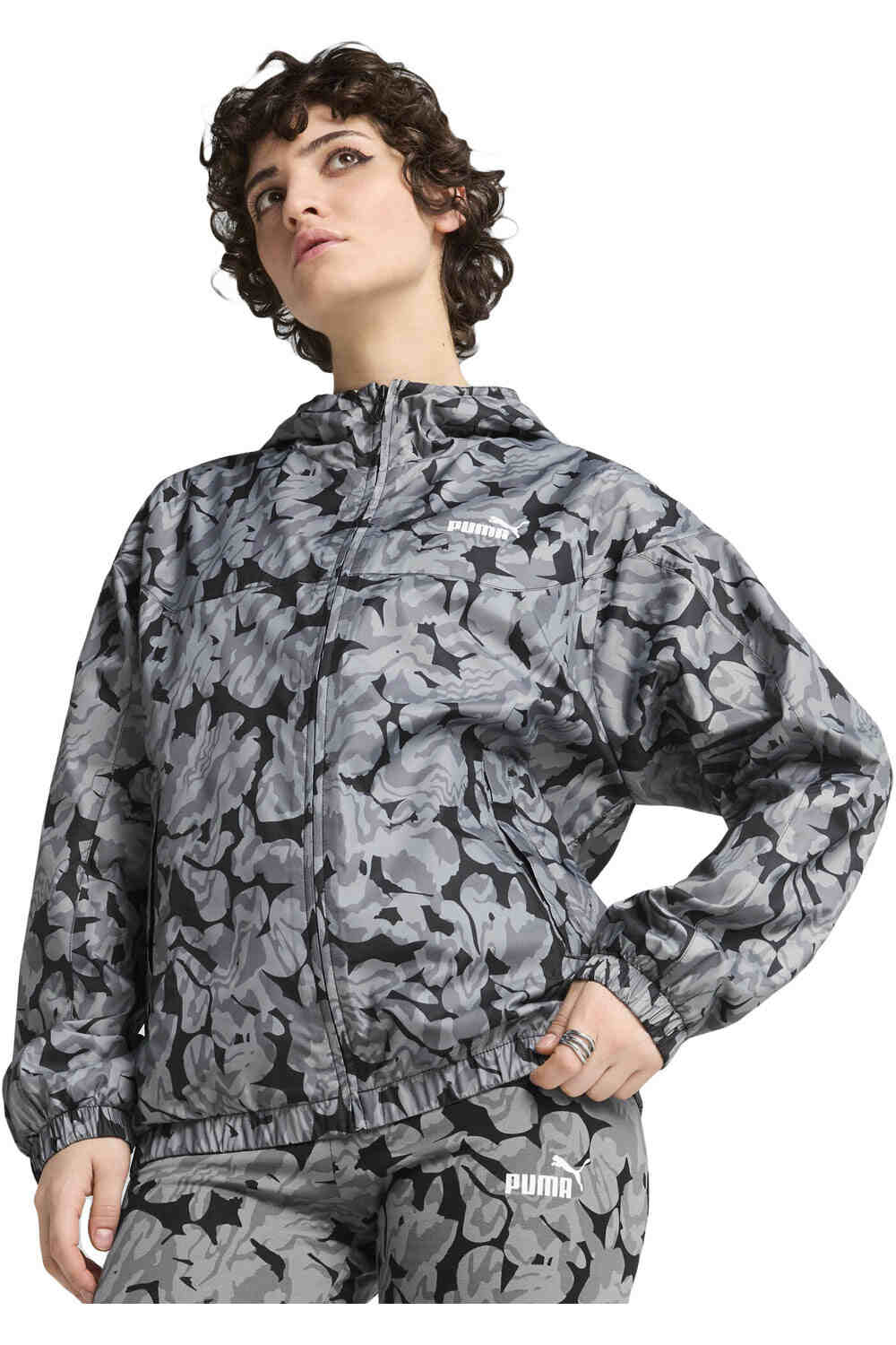 Puma chaquetas hombre ESS NATURE 2.0 RELAXED Windbreaker vista frontal