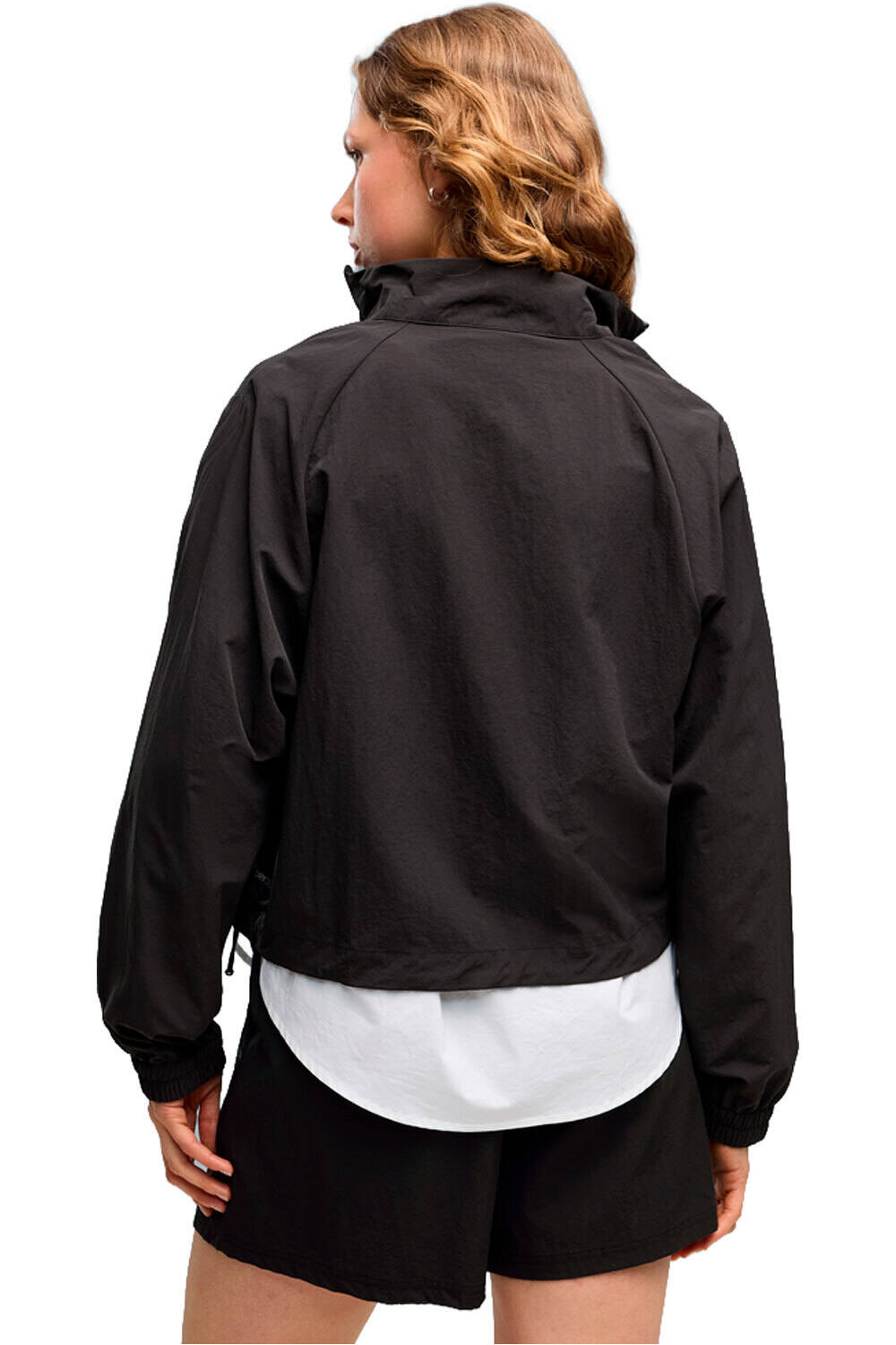 Puma chaquetas mujer PUMATECH SENSE Relax vista trasera
