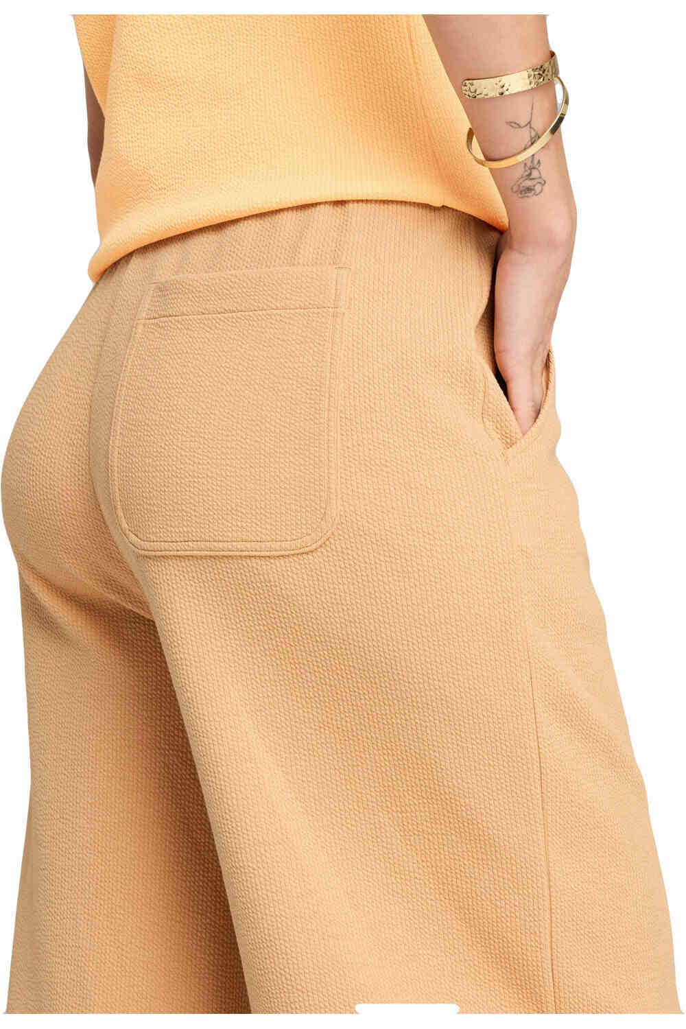 Puma pantalón hombre HER Comfort High-Waist Straight Pants vista detalle