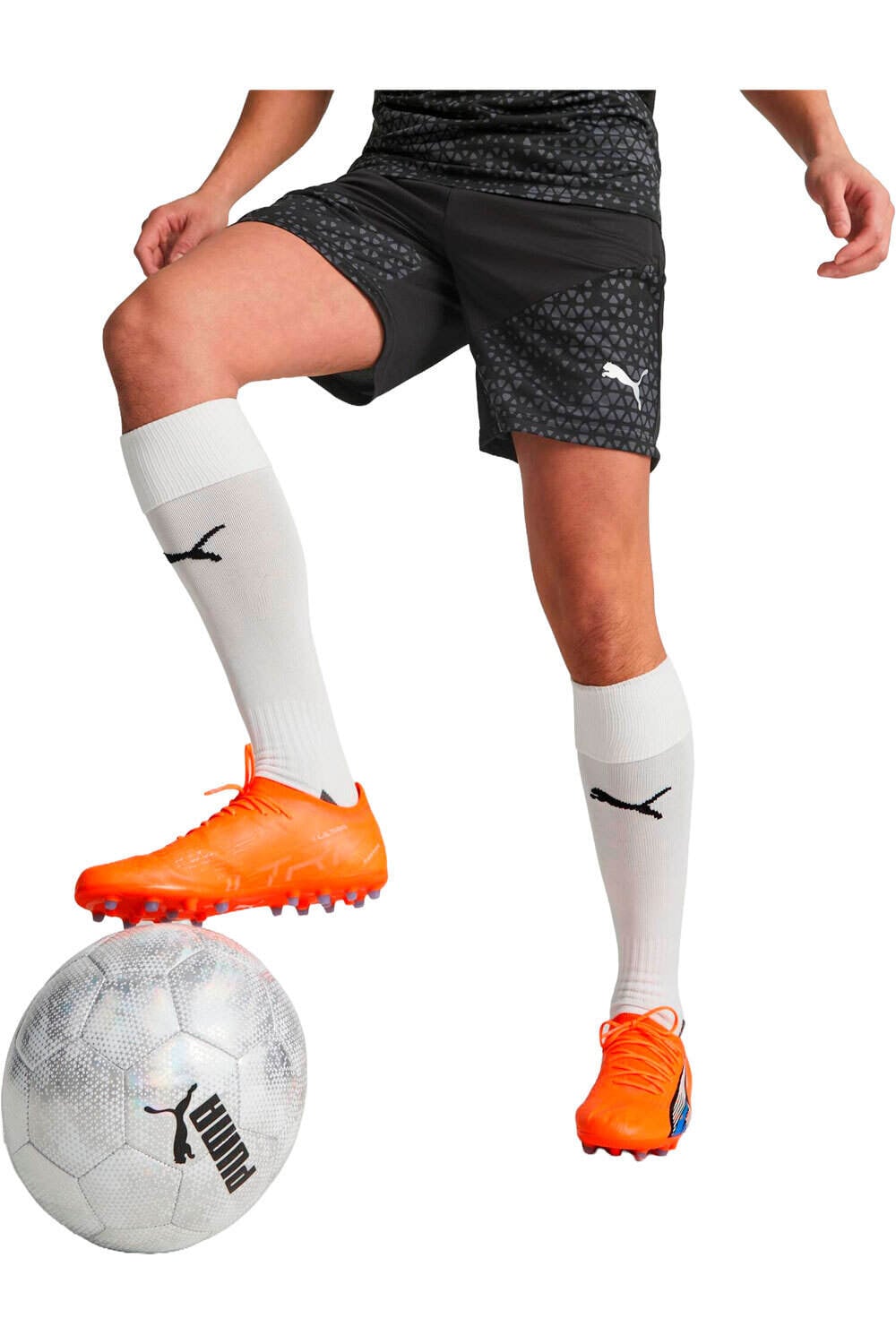 Puma pantalones cortos futbol teamCUP Training Sho vista frontal