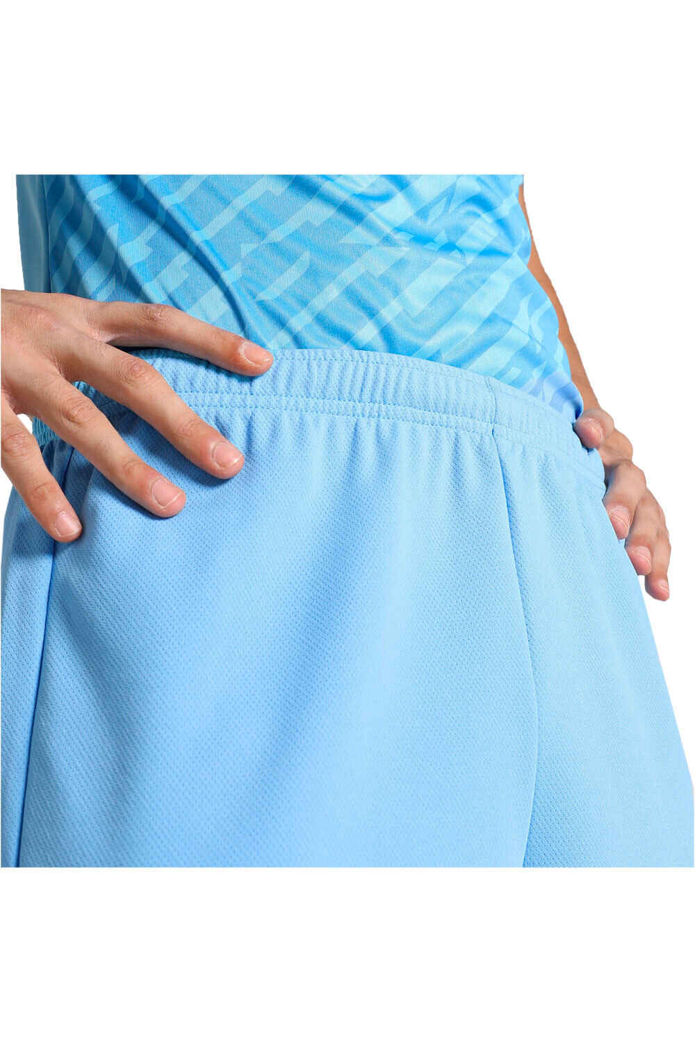 Puma pantalones cortos futbol teamRISE Short 04