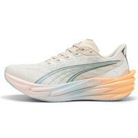 Puma zapatilla running mujer DEVIATE NITRO BEIGE lateral exterior