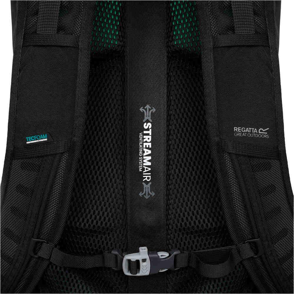Regatta mochila montaña Blackfell 4 35L 04
