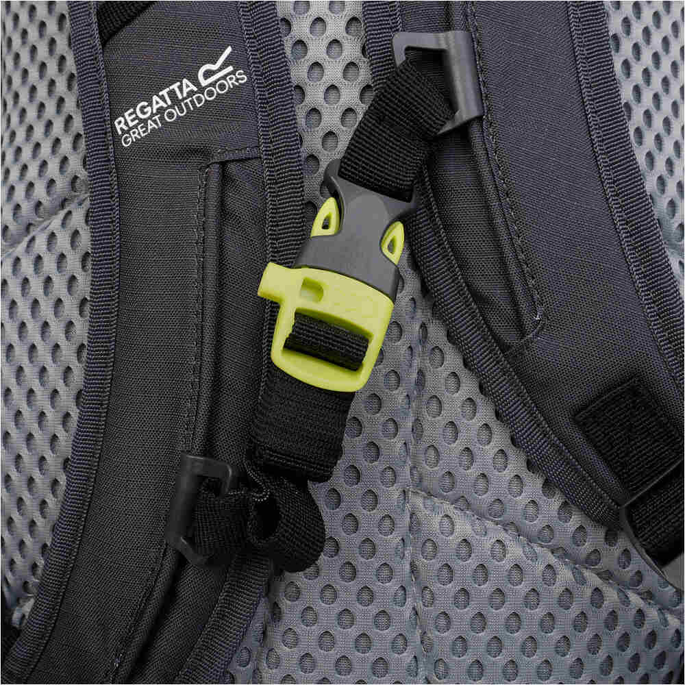 Regatta mochila montaña HIghton v2 20L 04