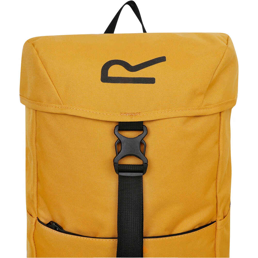 Regatta mochila montaña Shilton2 15L 03