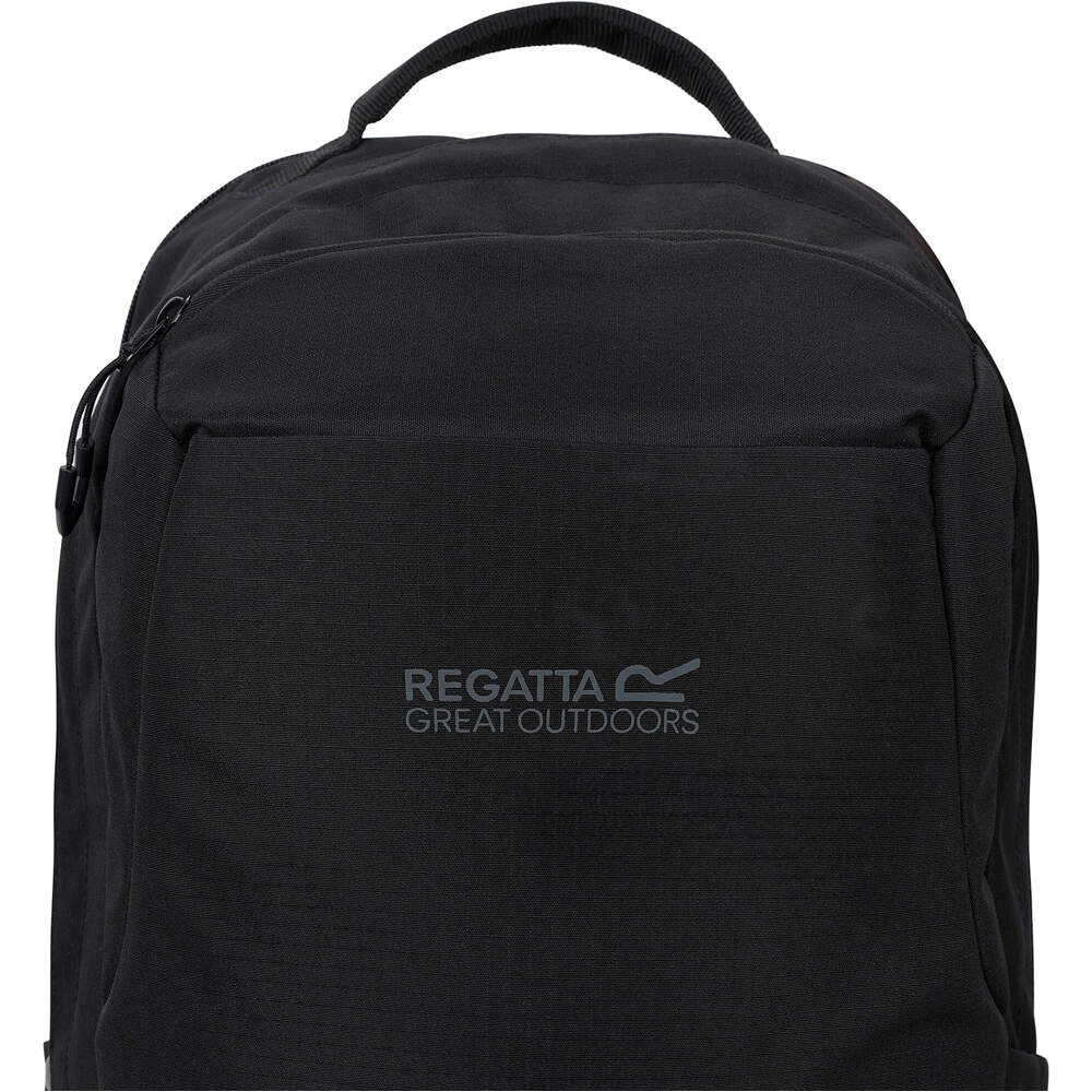 Regatta mochila montaña Voyad 35L 03