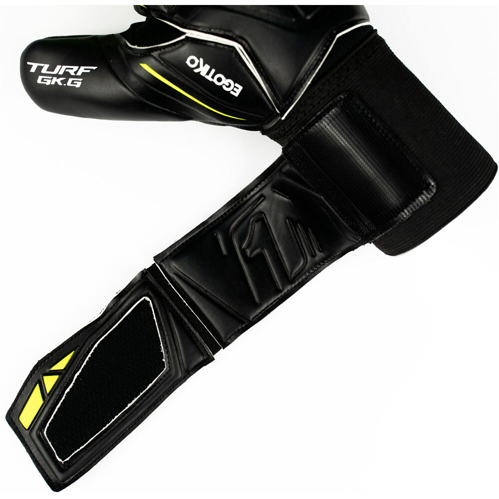 Rinat guantes portero infantil EGOTIKO TURF NEAM 03