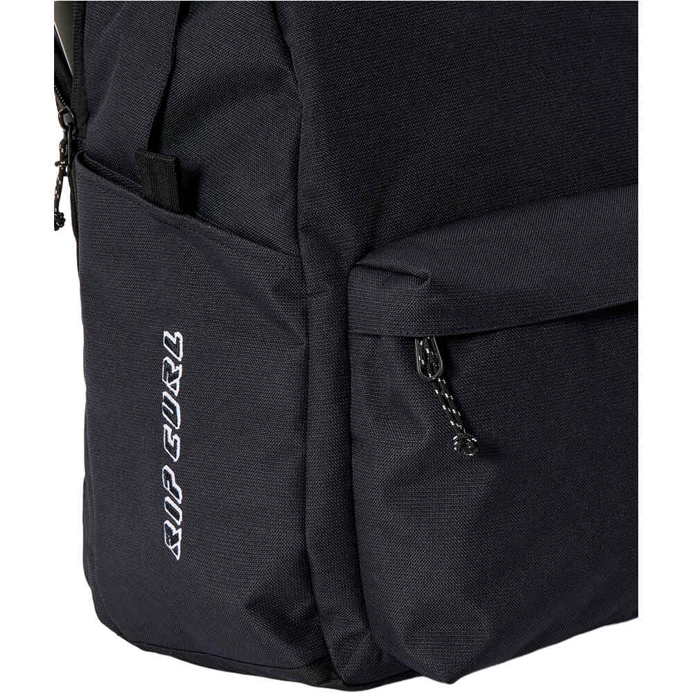 Rip Curl mochila deporte CRUSHER 30L CLASSIC PATCH 04