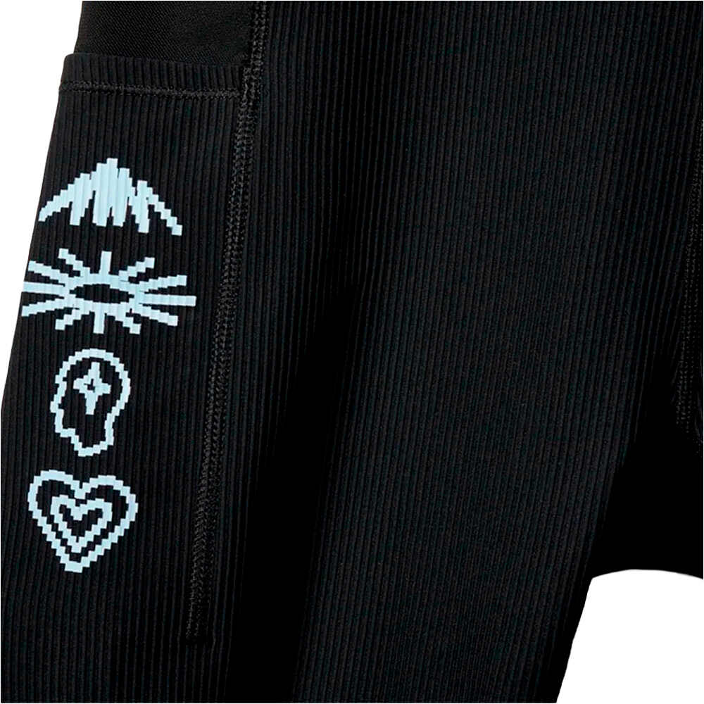 Rumm Culture malla corta running hombre ESSENTIAL TIGHTS MEN vista detalle
