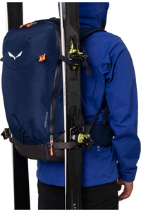 Salewa mochila montaña WINTER MATE 30L 04