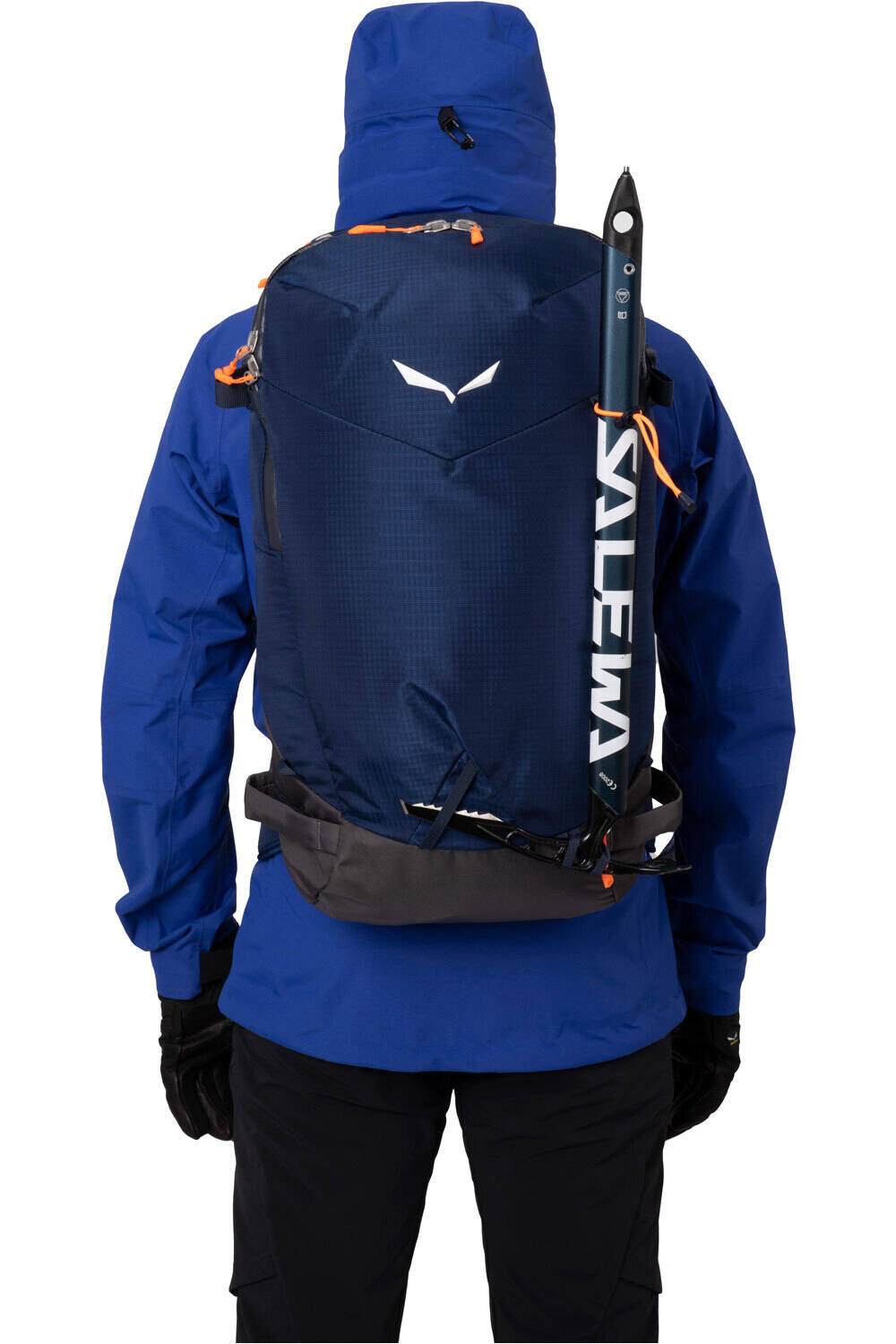 Salewa mochila montaña WINTER MATE 30L vista frontal