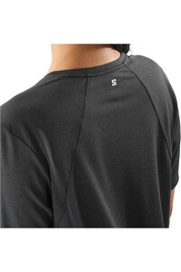 Salomon camiseta entrenamiento manga corta mujer SHKout CORE SS TEE W vista detalle