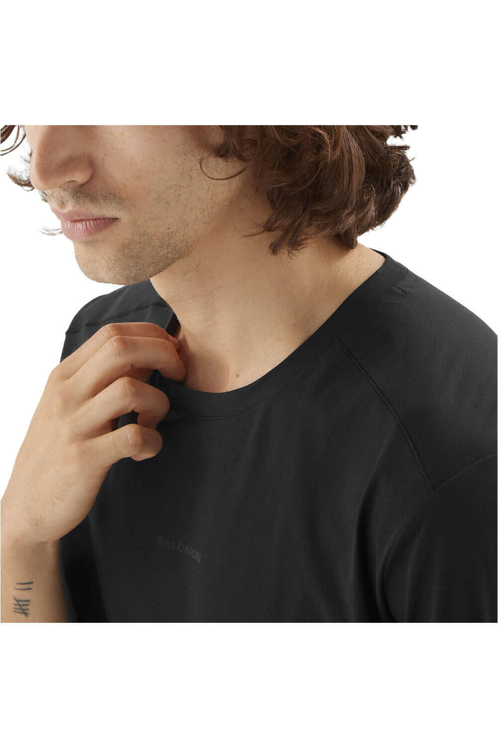 Salomon camiseta montaña manga corta hombre TRACKLINE SS TEE M vista detalle