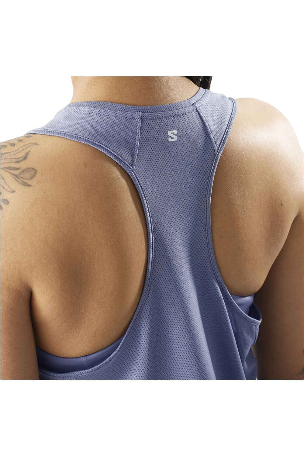 Salomon camiseta tirantes running SHKout CORE TANK W vista detalle