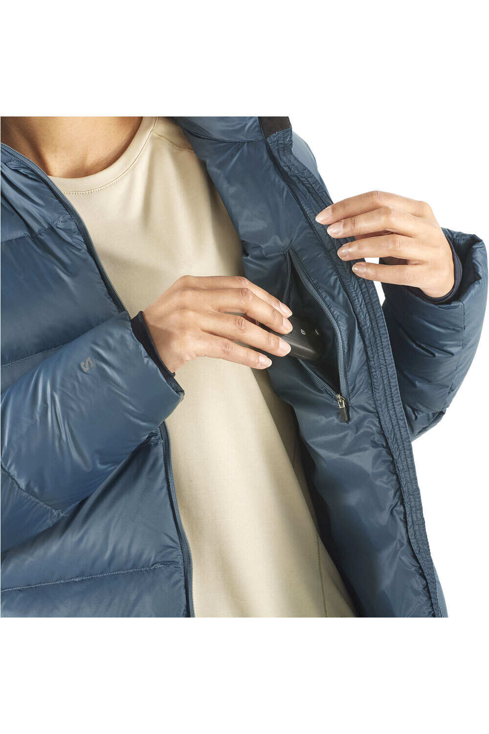 Salomon chaqueta outdoor mujer OUTLINE DOWN JACKET W vista detalle