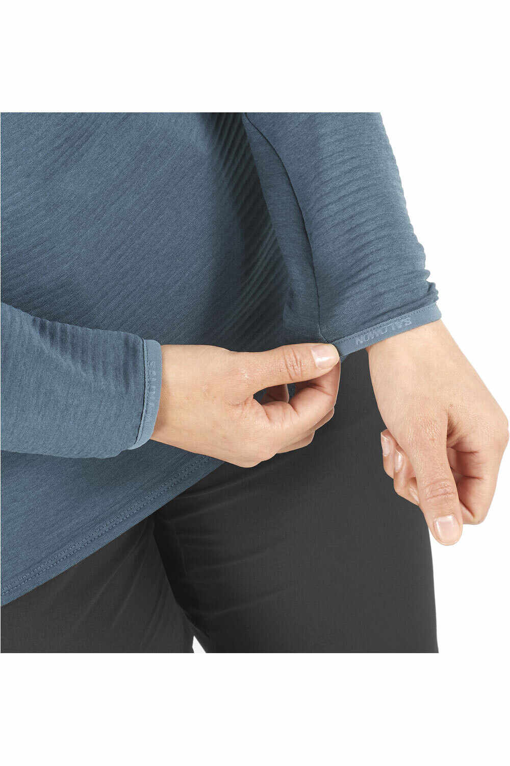 Salomon forro polar mujer ESSENTIAL LTWARM HZ W vista detalle