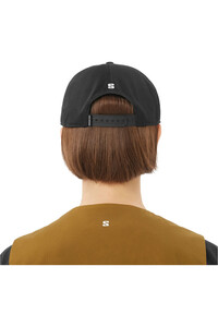Salomon gorra running LOGO FLAT CAP 03