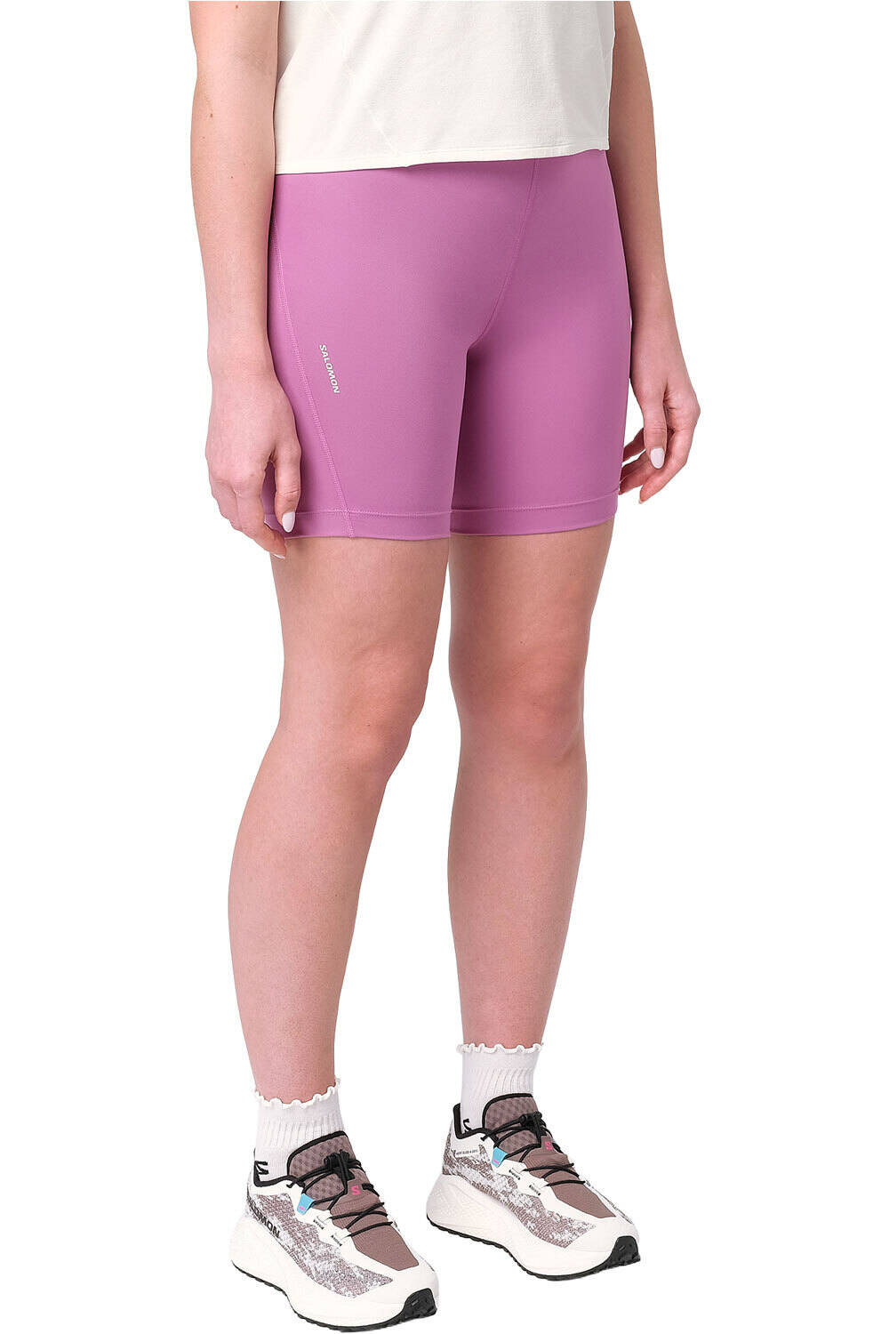 Salomon mallas trail running cortas mujer SHKout C SHRT TGHT 6 W vista frontal