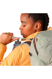 Salomon mochila montaña AEROTREK 18 WOMEN 03