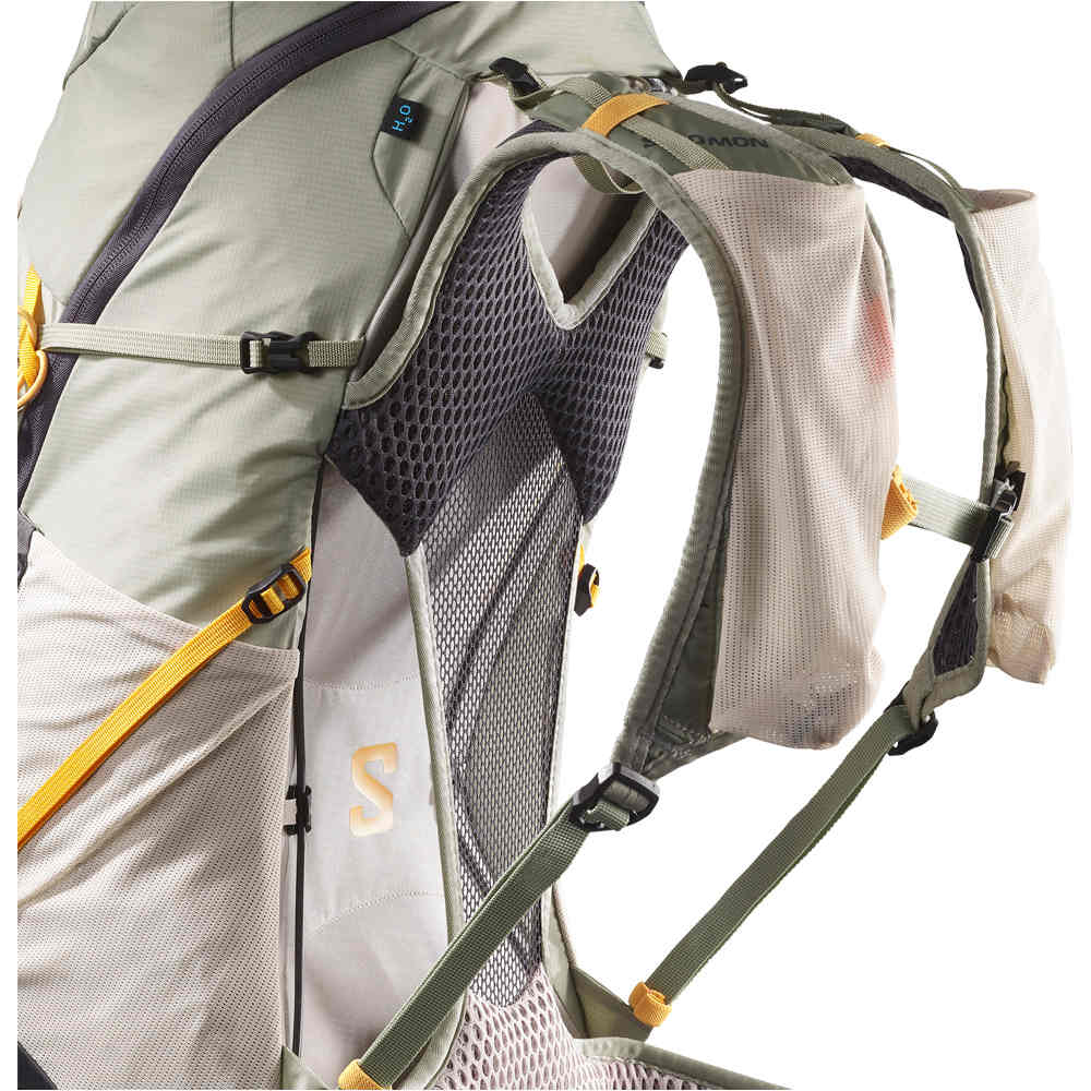 Salomon mochila montaña AEROTREK 28 WOMEN 09