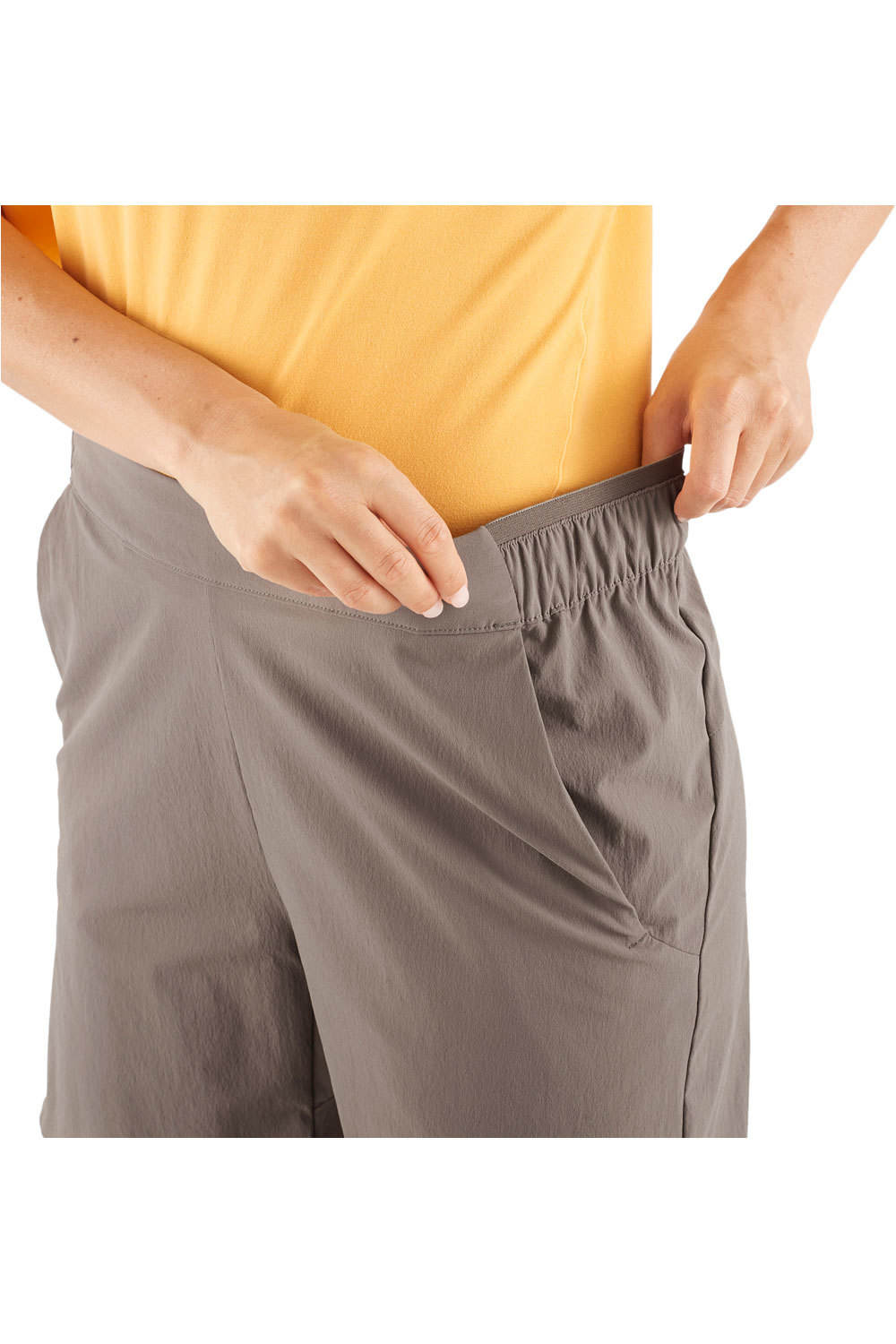 Salomon pantalón corto montaña mujer WAYFARER EASE SHORTS W vista detalle