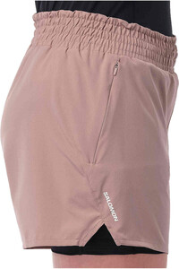 Salomon pantalones cortos trail running mujer SHKout C 2IN1 SHTS 4 W vista detalle
