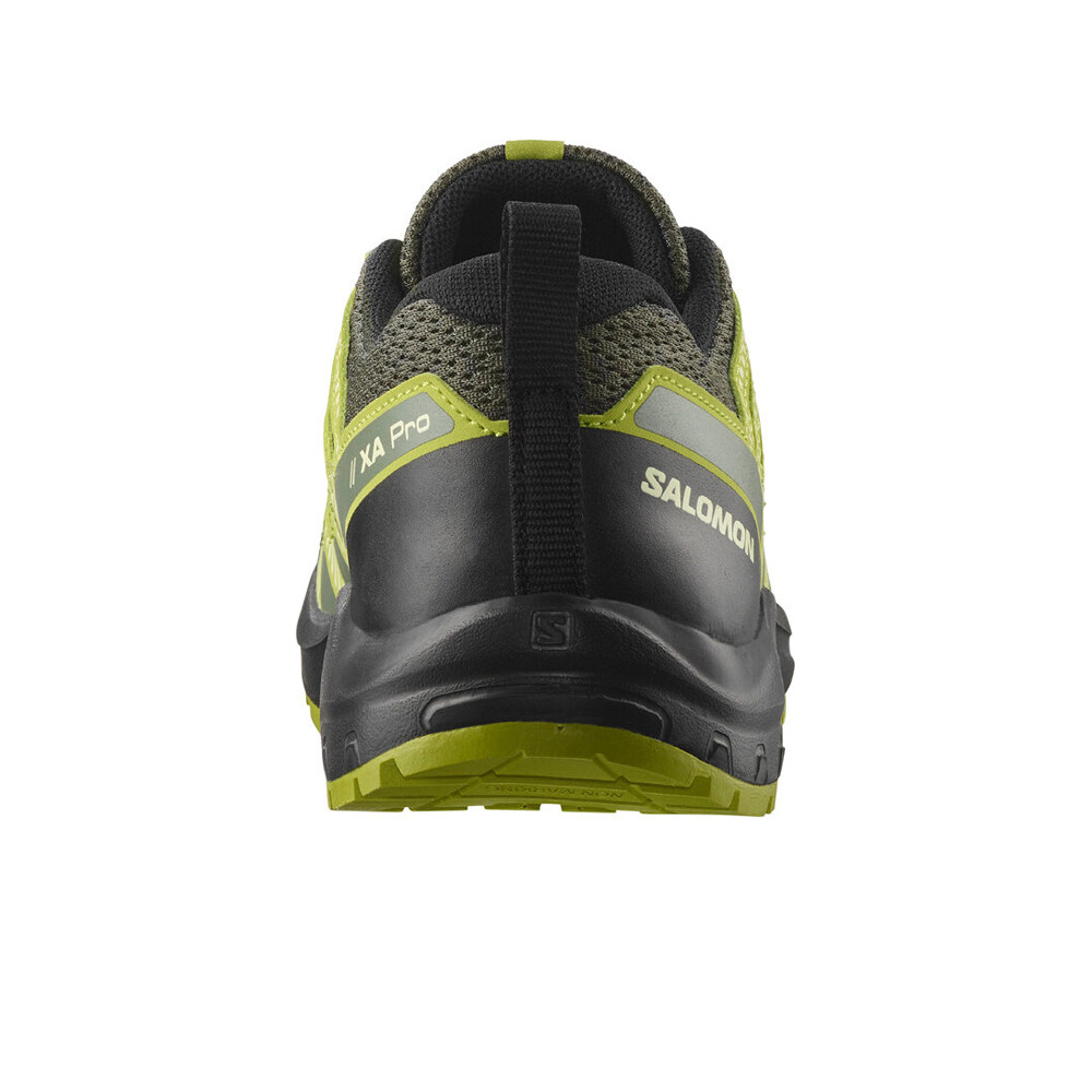 Salomon zapatilla trekking niño XA PRO V8 J vista trasera