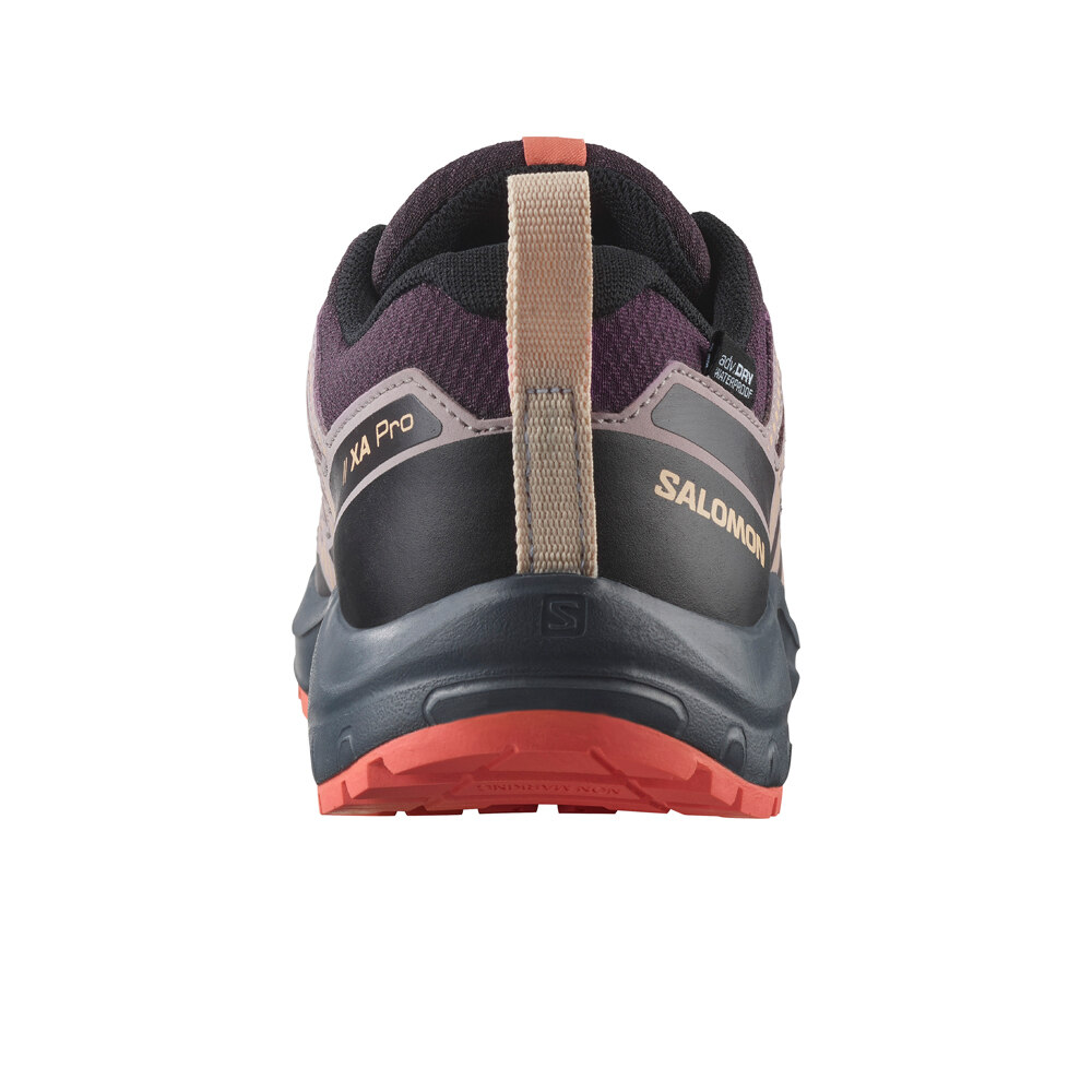 Salomon zapatilla trekking niño XA PRO V8 WP J vista trasera