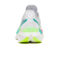 Saucony zapatilla running hombre ENDORPHIN PRO 5 vista trasera