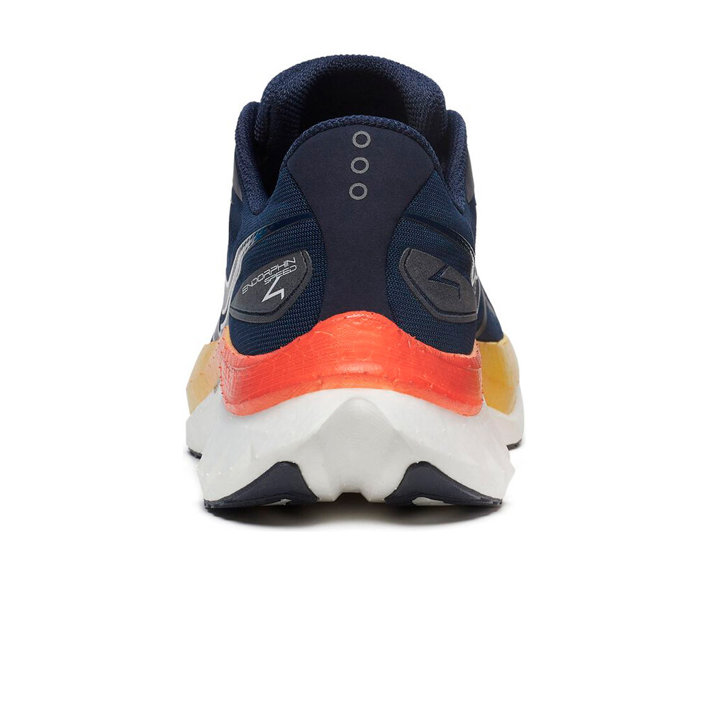 Saucony zapatilla running hombre ENDORPHIN SPEED 4 vista trasera