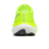 Saucony zapatilla running hombre TRIUMPH 23 vista trasera