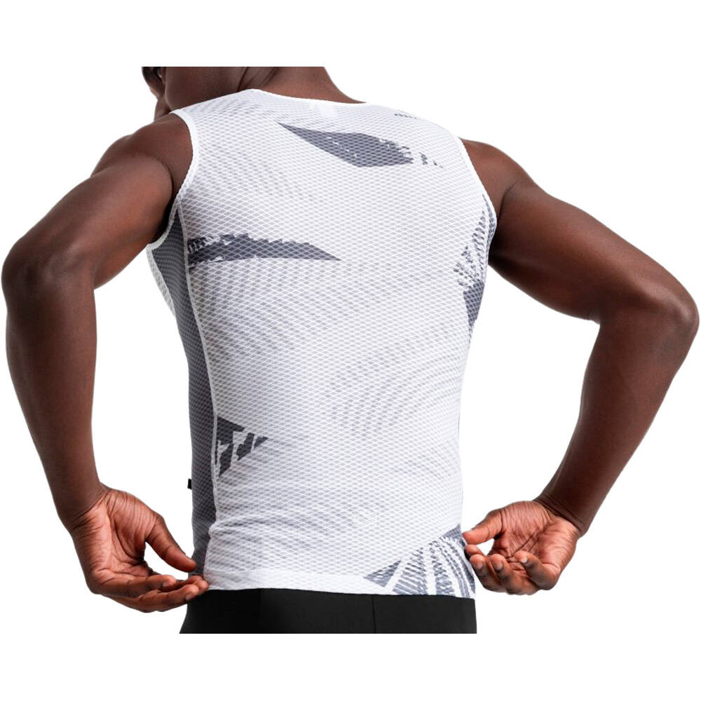 Siroko camiseta térmica manga corta VIBZ Auba vista trasera