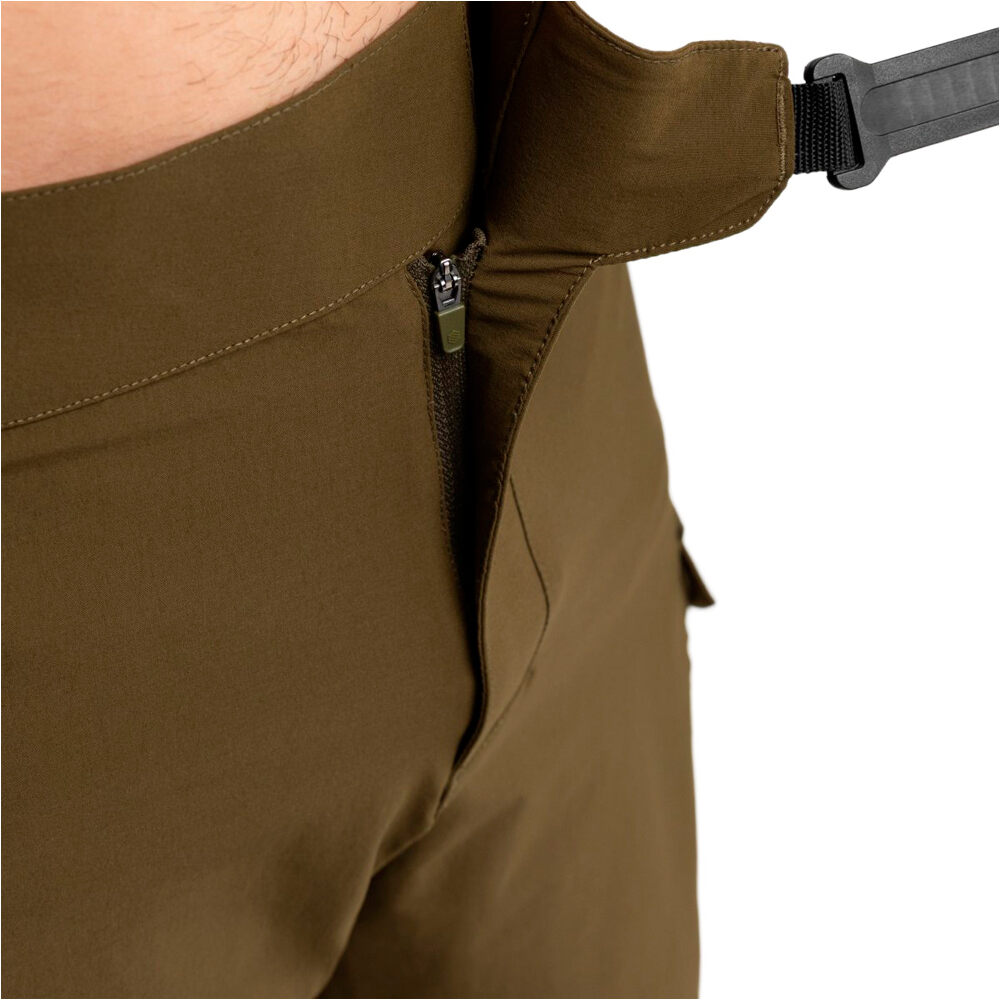 Siroko pantalón corto ciclismo hombre MTB Braker Green vista detalle