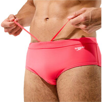 Speedo bañador natación hombre Solid The Speedo Brief 5 vista detalle