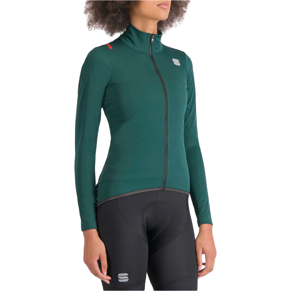 Sportful cortavientos ciclismo mujer FIANDRE LIGHT W JACKET vista detalle
