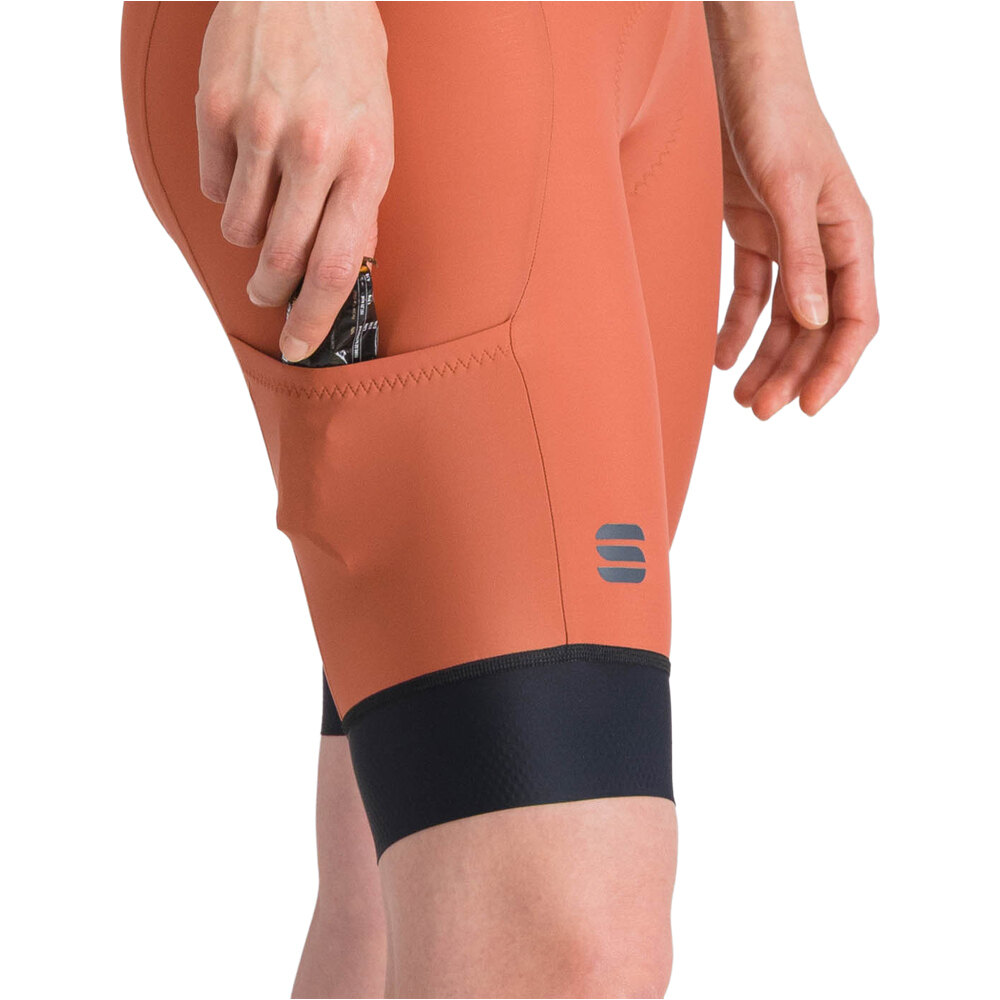 Sportful culotte corto mujer GIARA 2 W BIBSHORT. vista detalle