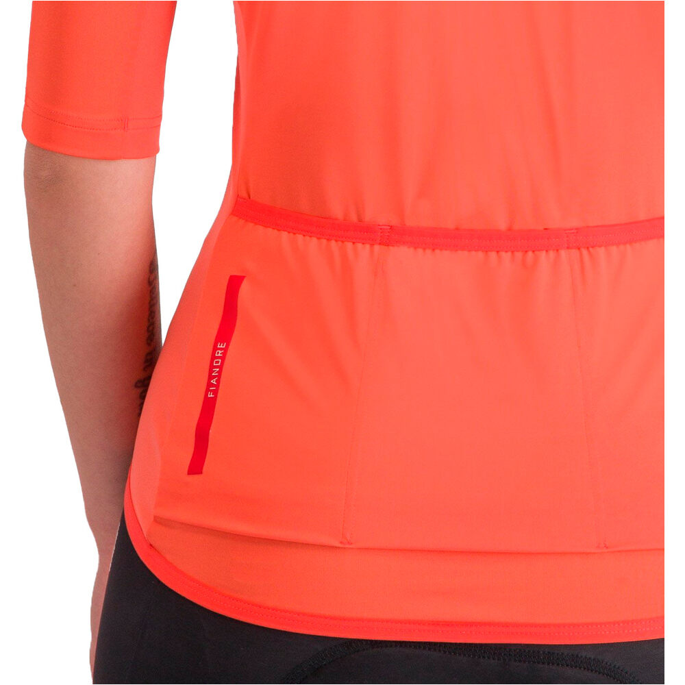 Sportful maillot manga corta mujer FIANDRE LIGHT  SHORT SLEEVE W JACKET vista detalle