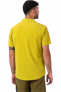 Ternua camisa montaña manga corta hombre ATHYM ST M vista trasera