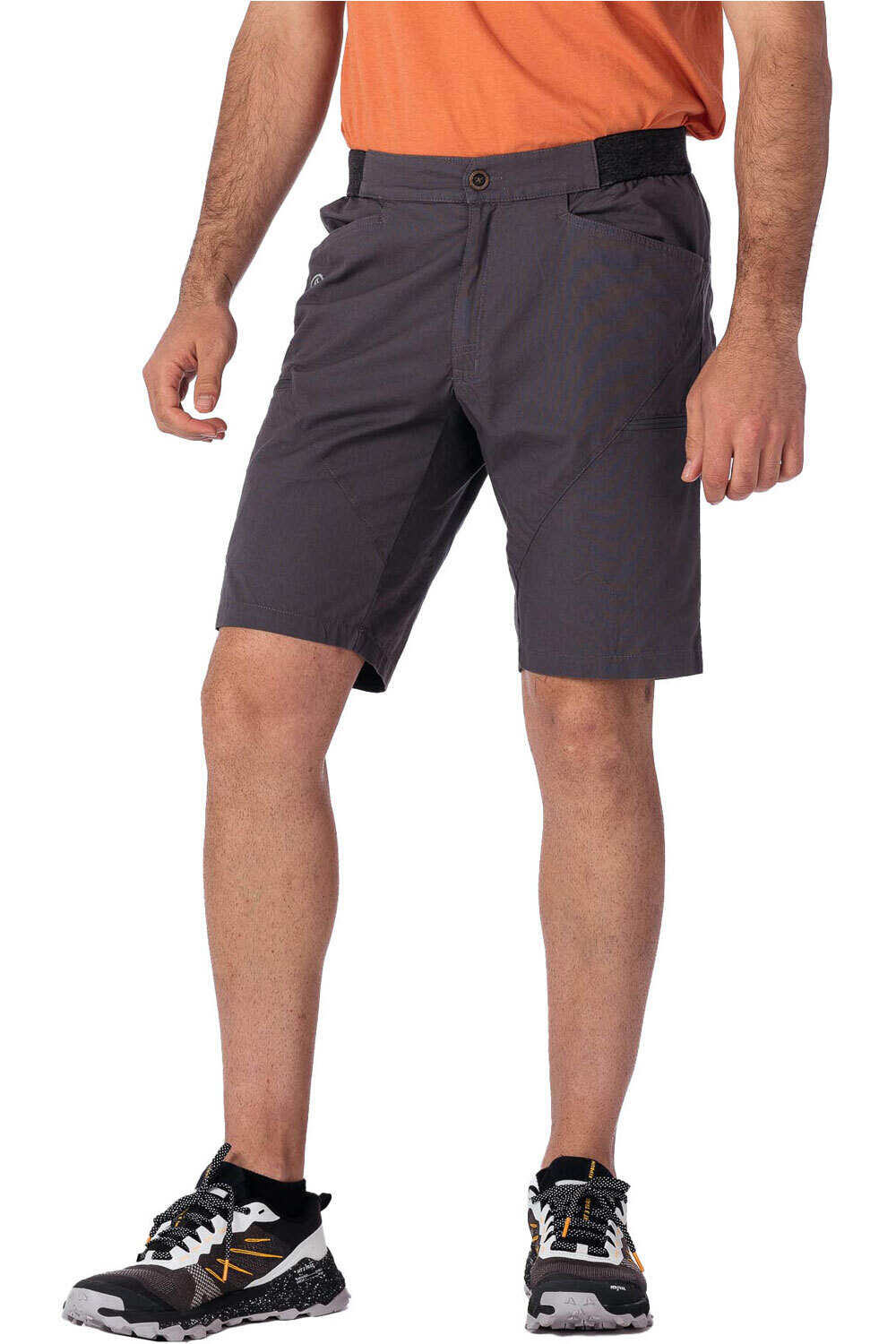 Ternua pantalón corto montaña hombre KALYMNOS BERM GR vista frontal