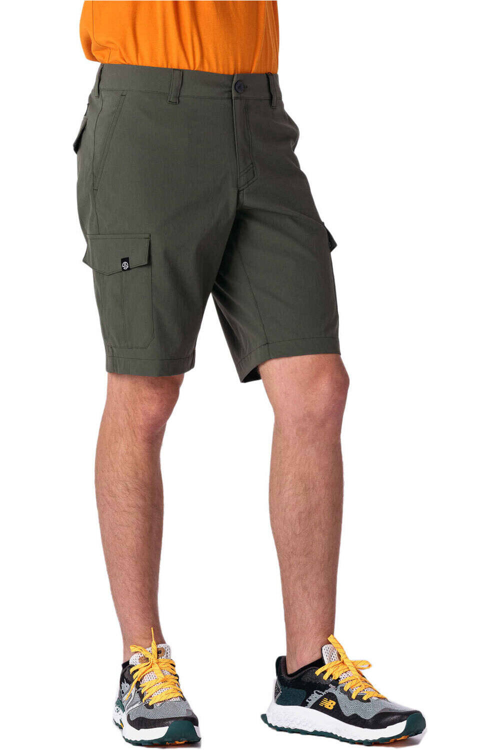 Ternua pantalón corto montaña hombre NEWLAND BMD M vista frontal