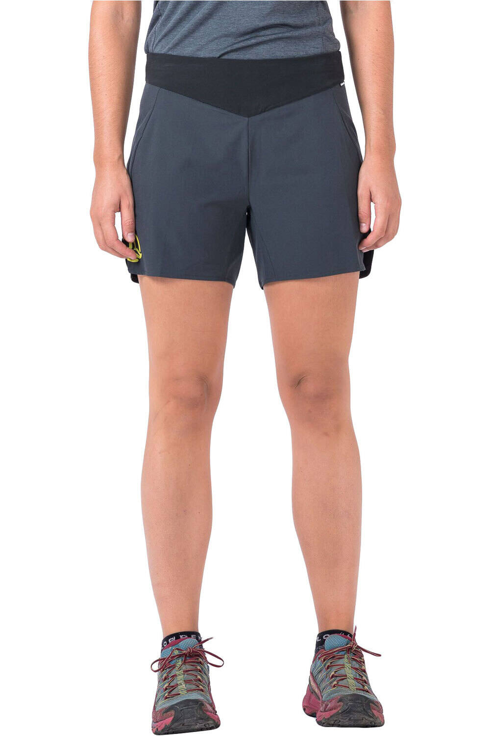 Ternua pantalón corto montaña mujer PACE SHT W vista frontal