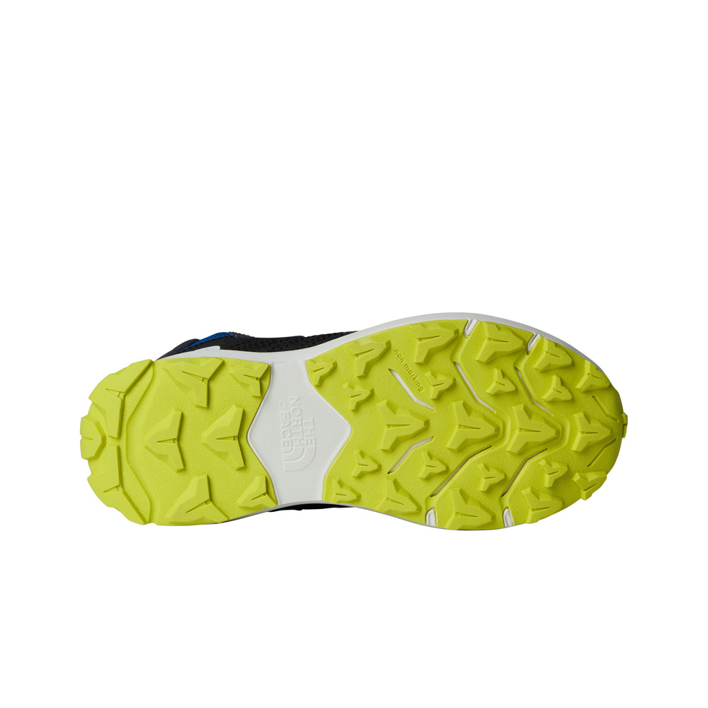 The North Face bota trekking niño Y FASTPACK HIKER MID WP vista trasera