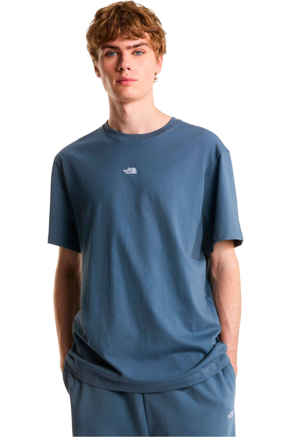 The North Face camiseta montaña manga corta hombre M ESSENTIAL CENTER LOGO RELAXED SHORT SL vista frontal