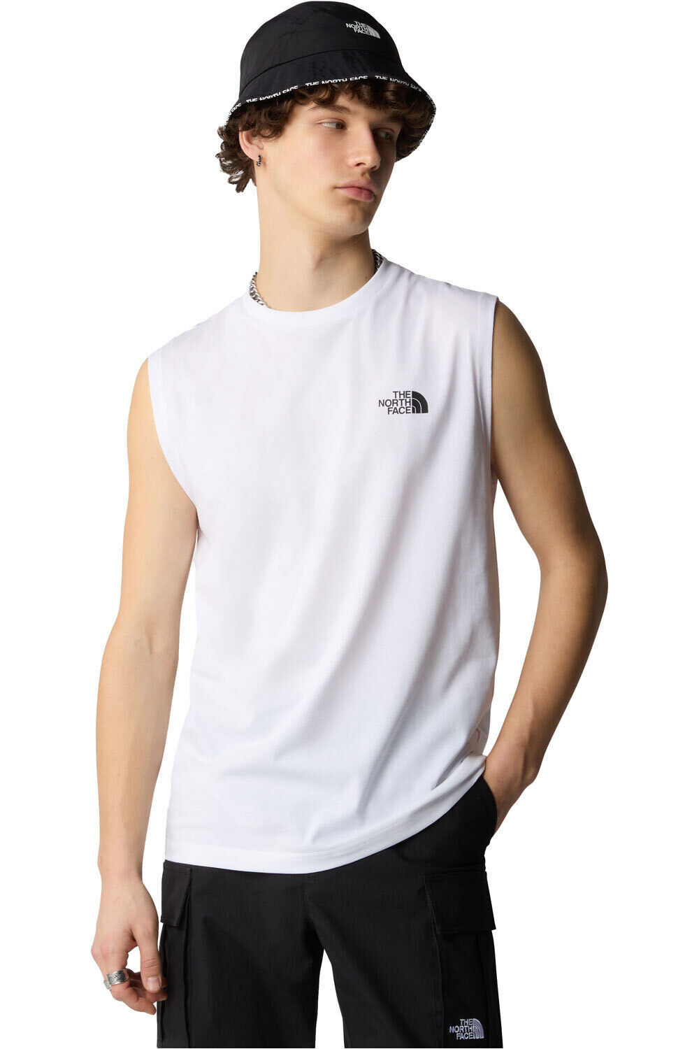 The North Face camiseta montaña manga corta hombre M SIMPLE DOME TANK vista frontal