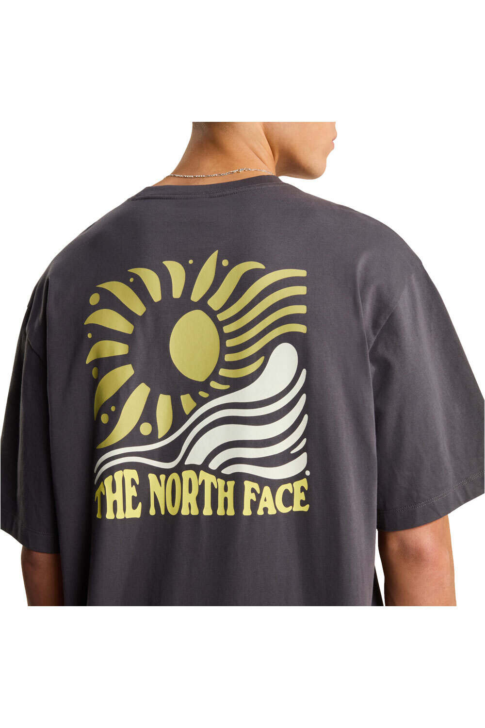 The North Face camiseta montaña manga corta hombre M SUN OVERSIZE SHORT SLEEVE TEE-GRAPHIC vista detalle