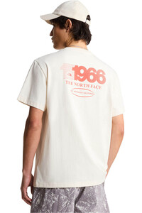 The North Face camiseta montaña manga corta hombre M TRACK RELAXED SHORT SLEEVE TEE-GRAPHIC vista trasera